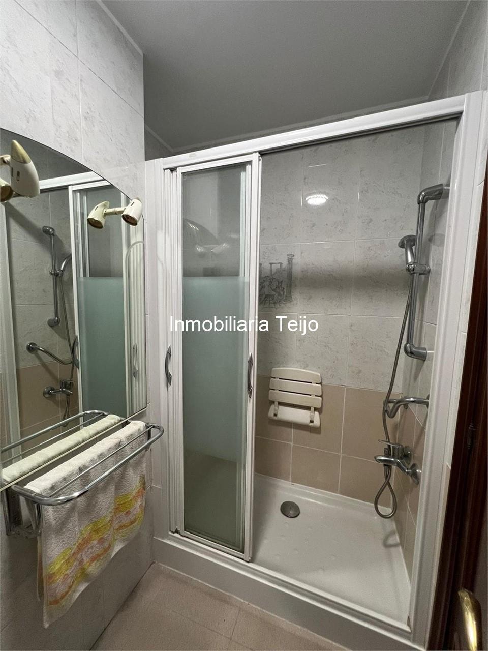 Foto 28 SE VENDE CASA CON BAJO COMERCIAL Y DOS VIVIENDAS EN PONTEDEUME