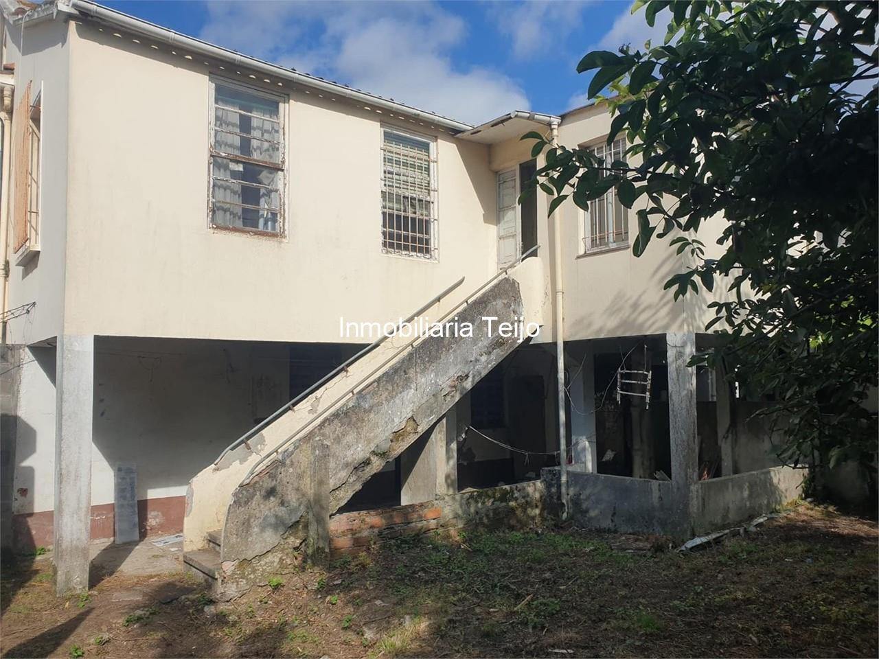 Foto 3 SE VENDE CASA CON FINCA CERRADA EN SANTA CECILIA (REHABILITACIÓN INTEGRAL)