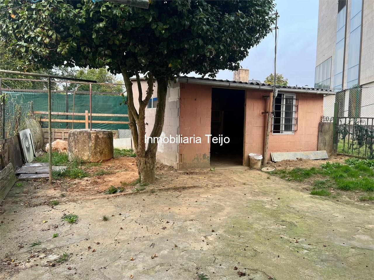 Foto 3 SE VENDE CASA CON PATIO Y JARDIN EN EL ALTO DEL CASTAÑO