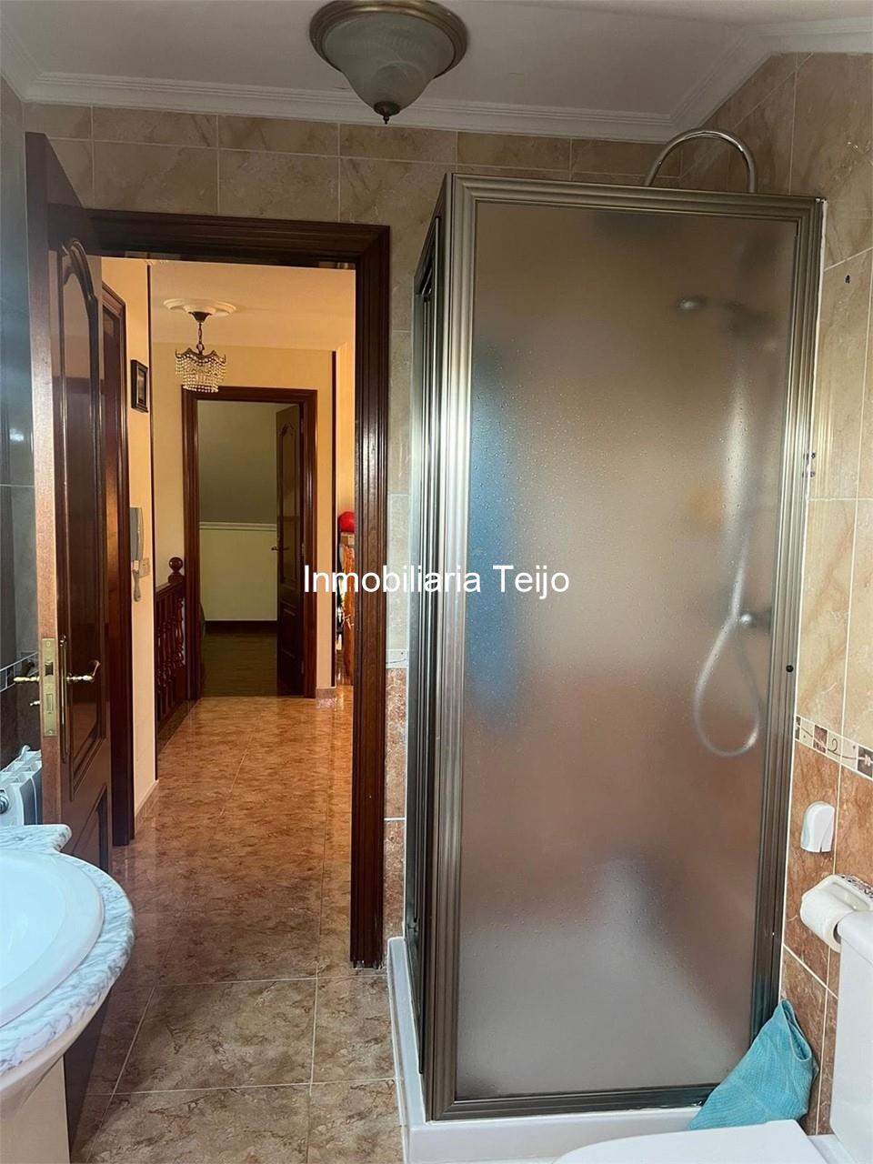 Foto 30 SE VENDE CHALET DE RECIENTE CONSTRUCCIÓN EN MIÑO