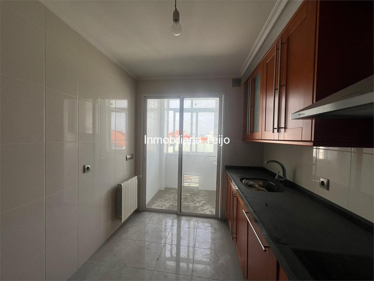 Foto 3 SE VENDE PISO A ESTRENAR EN EL CENTRO DE FERROL