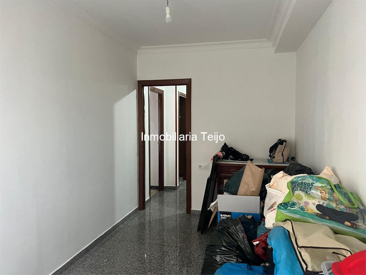 Foto 18 SE VENDE PISO AMPLIO CON GARAJE DE 150 M2 Y TRASTERO