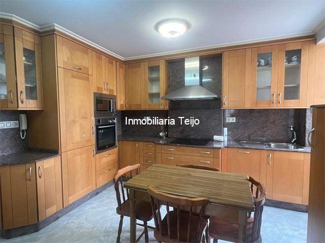 SE VENDE PISO AMUEBLADO LISTO PARA ENTRAR CON CALEFACCIÓN EN FAJARDO - Ferrol