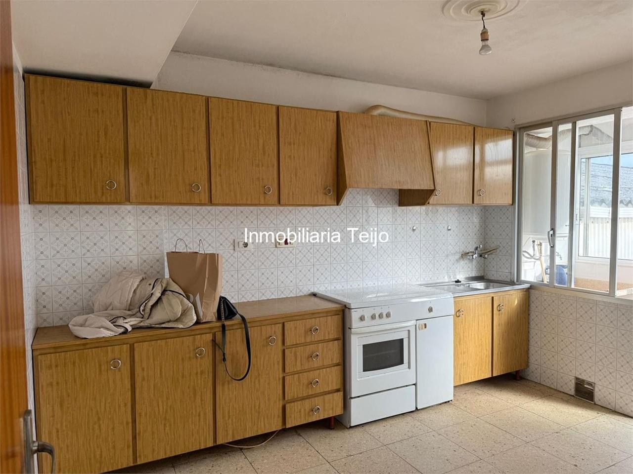 Foto 10 SE VENDE PISO CON ASCENSOR, TRASTERO Y GRAN TERRAZA CON GALERIA