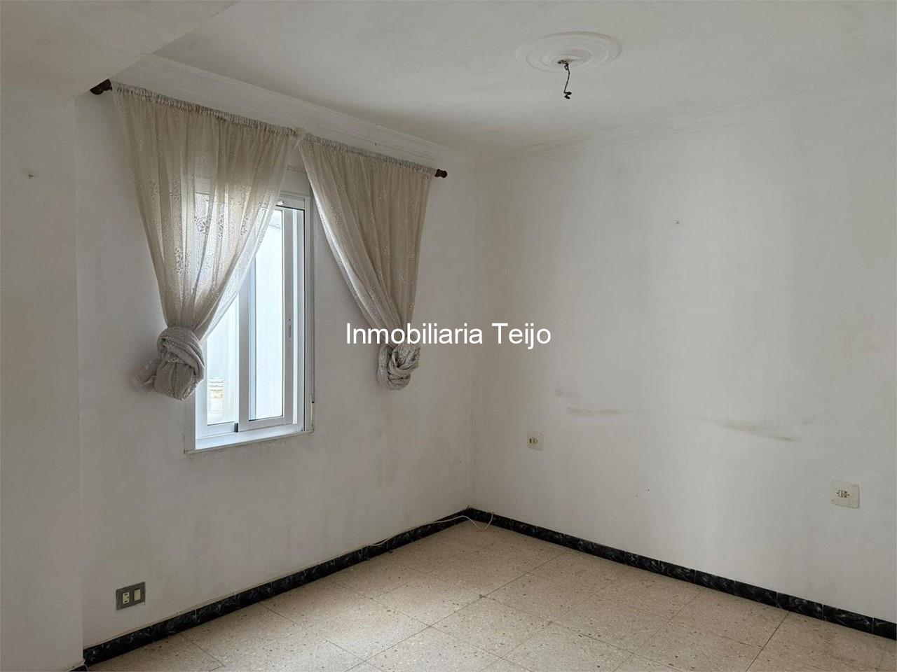 Foto 21 SE VENDE PISO CON ASCENSOR, TRASTERO Y GRAN TERRAZA CON GALERIA