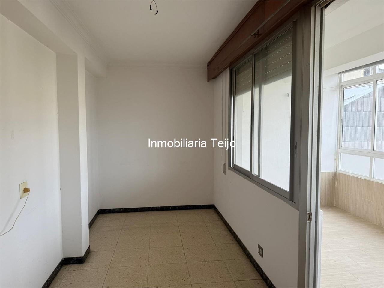 Foto 4 SE VENDE PISO CON ASCENSOR, TRASTERO Y GRAN TERRAZA CON GALERIA