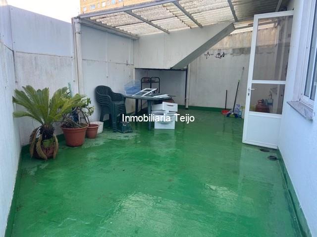 SE VENDE PISO CON TERRAZA EN ULTRAMAR - Ferrol