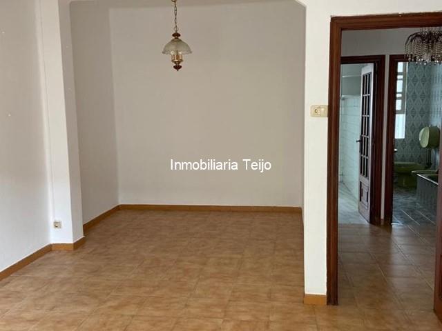 SE VENDE PISO EN JOANE - Ferrol