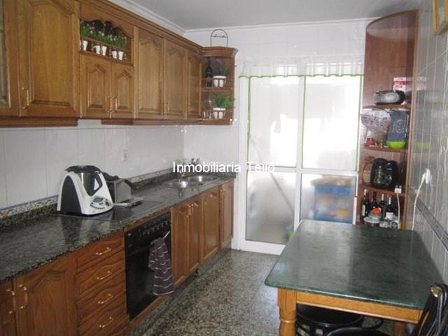 SE VENDE PISO EN NARÓN