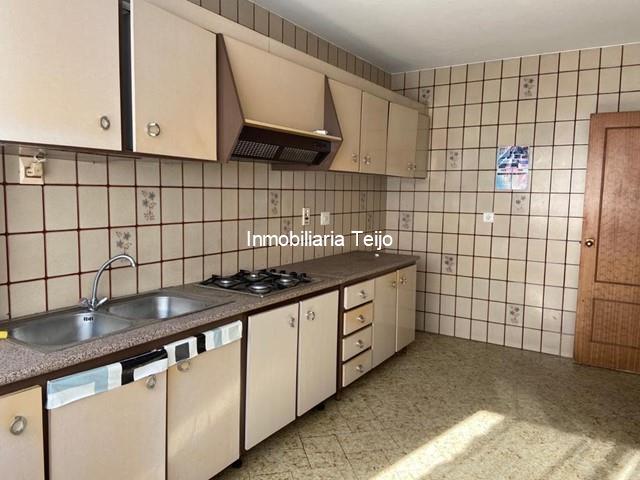 SE VENDE PISO EN SAN JUAN - Ferrol