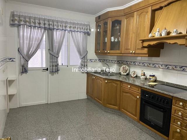 SE VENDE PISO EN SAN JUAN - Ferrol