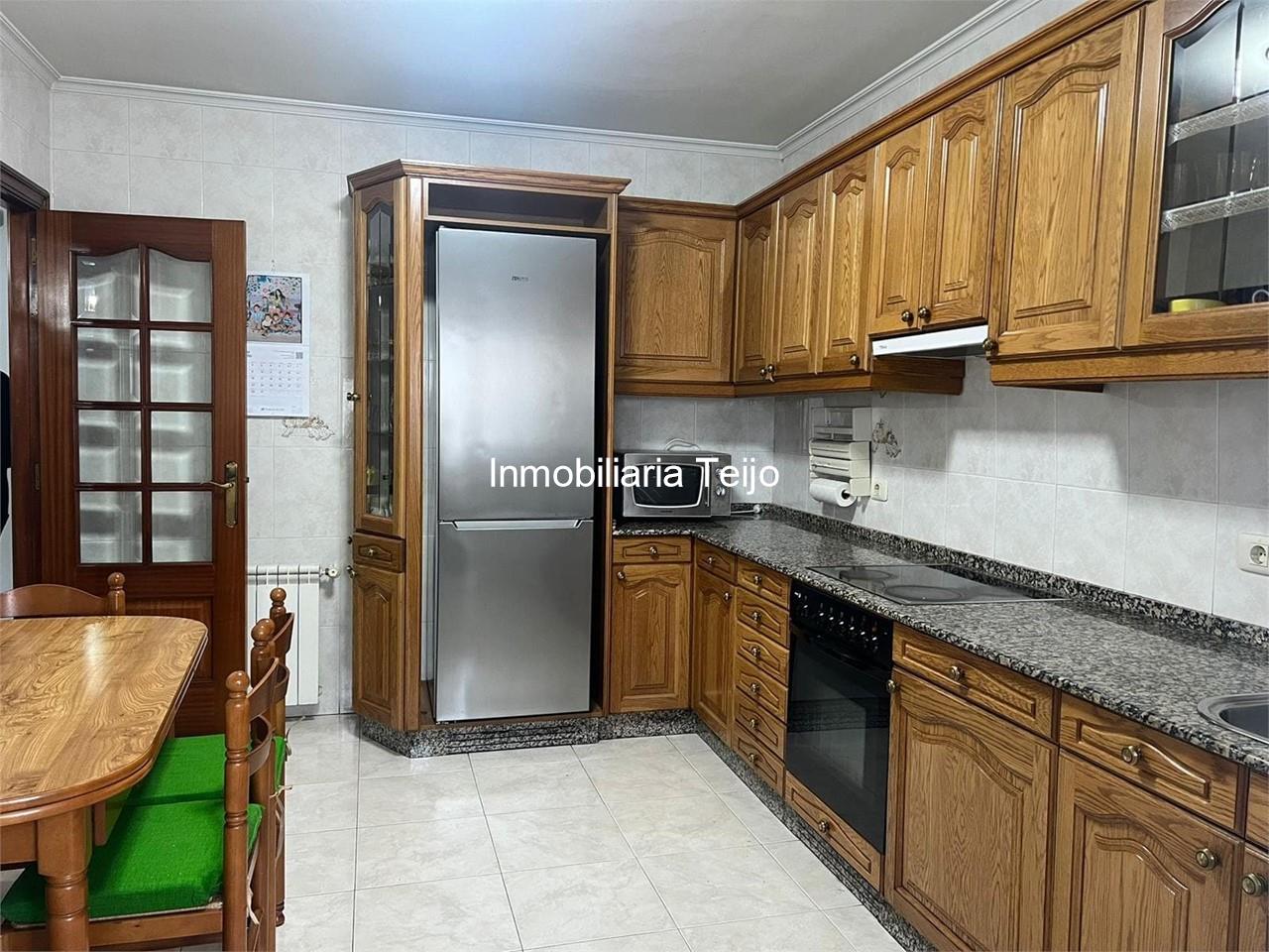 Foto 3 SE VENDE PISO EN SANTA CECILIA CON ASCENSOR, TRASTERO Y PLAZA DE GARAJE