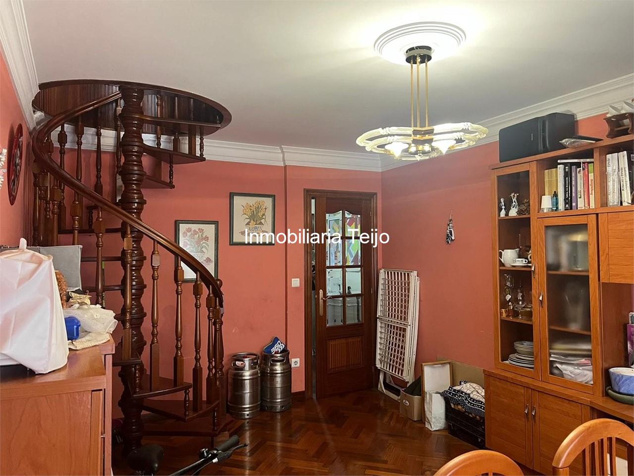 Foto 9 SE VENDE PISO EN SANTA MARINA CON ASCENSOR, TRASTERO Y GARAJE