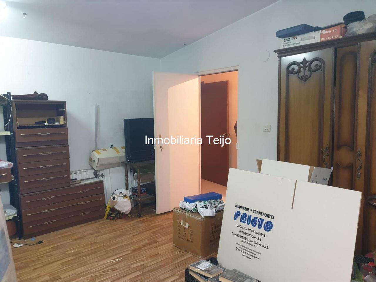 Foto 18 SE VENDE PISO MUY GRANDE CON ASCENSOR Y TRASTERO EN A GÁNDARA