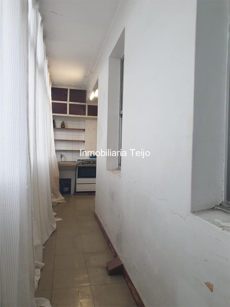 Foto 5 SE VENDE PISO MUY GRANDE CON ASCENSOR Y TRASTERO EN A GÁNDARA