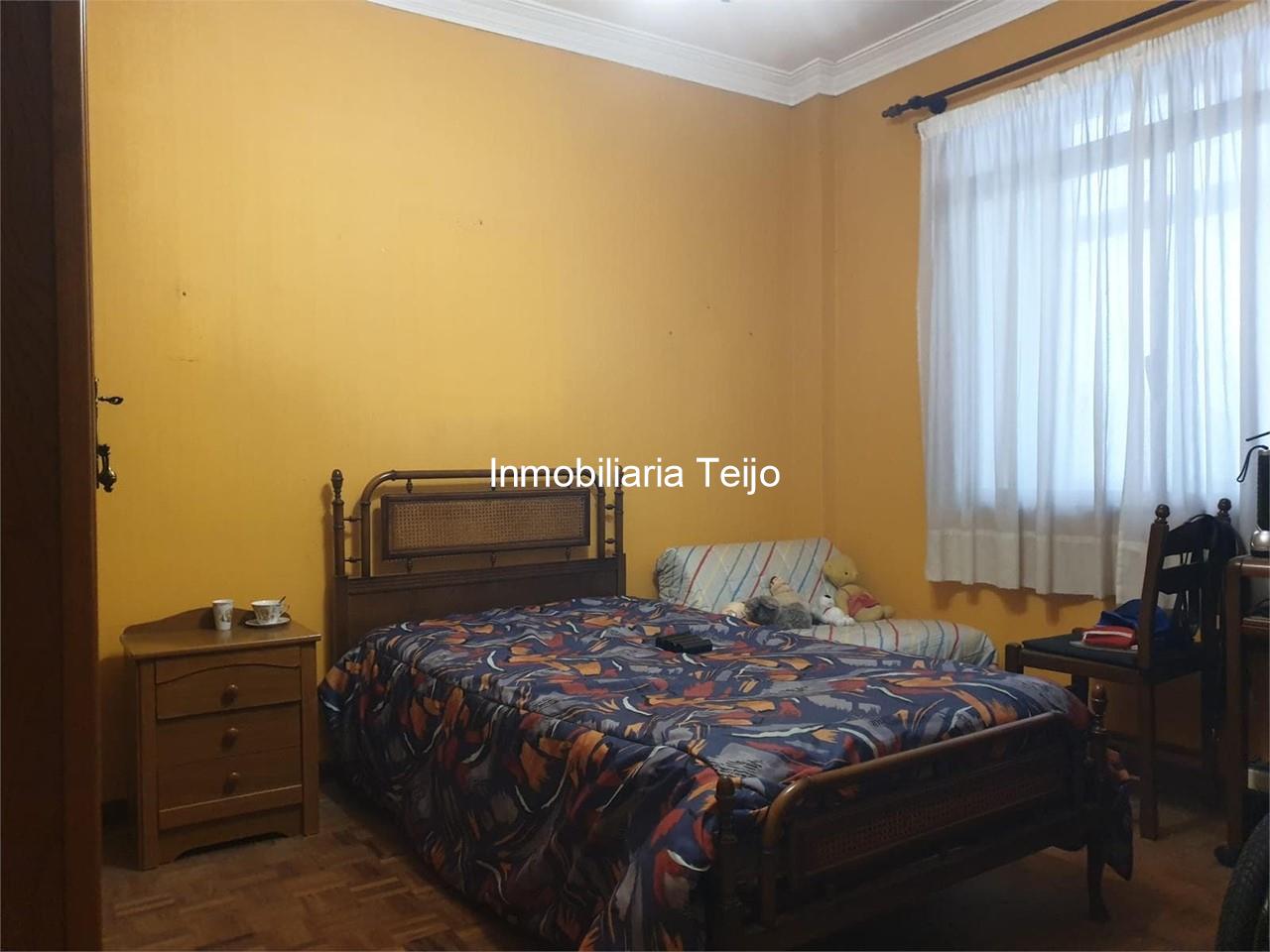 Foto 9 SE VENDE PISO MUY GRANDE CON ASCENSOR Y TRASTERO EN A GÁNDARA