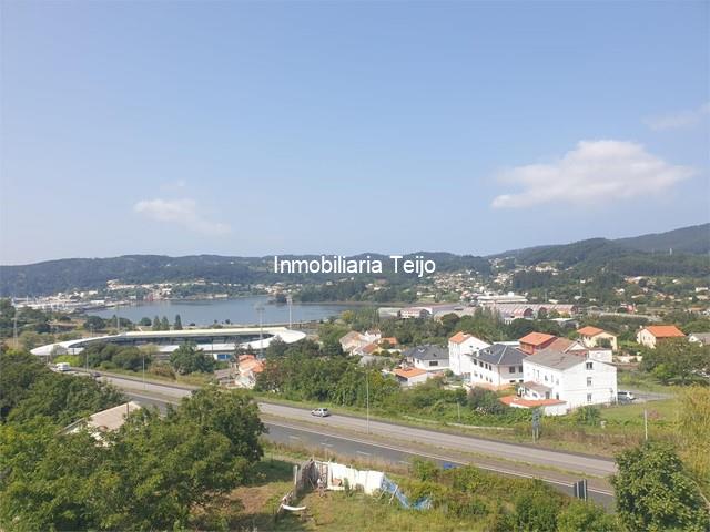 SE VENDE SEGUNDO PISO SIN ASCENSOR PARA REFORMAR EN JOANE CON VISTAS Y BALCONES - Ferrol